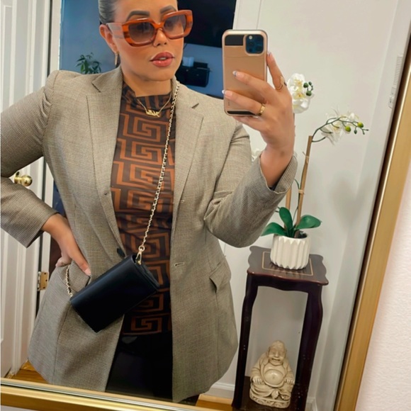 Reconstructed Chanel case! (AUTHENTIC) - Picture 7 of 11